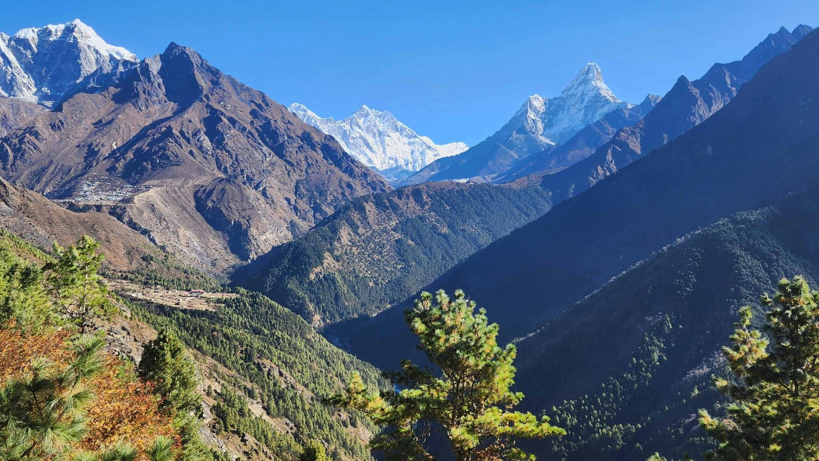 The Ultimate Everest Base Camp Trek Guide (2026): Everything You Need to Know